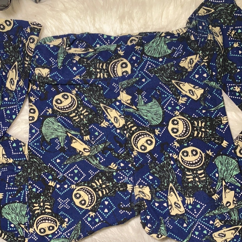 Disney LuLaRoe Nightmare before Christmas Leggings